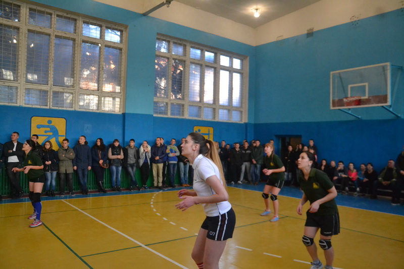 Серед курсантів та студентів проведені змагання з волейболу серед дівчат за програмою «Спартакіада 2016 – 2017»