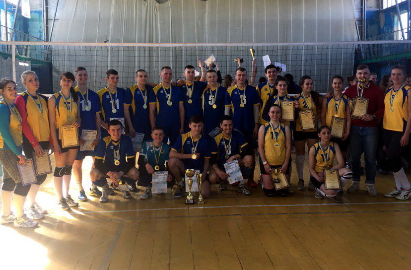 Команда Академії здобула золото Відкритого турніра з волейболу