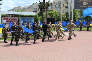 Урочисте підняття  прапору України та ЄС