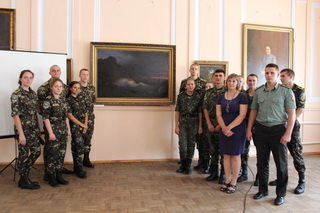 Курсанти відвідали художню виставку Айвазовського